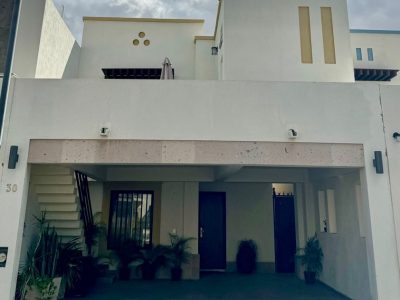 1d96d1aa-d670-4d64-b35e-9692145a81f5