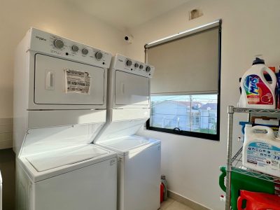 67AAFD35-A5A8-486D-BFFB-C5B01098331D 2