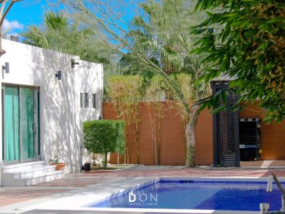 6a6532c8-77f2-4684-aaf4-bf84271bac65