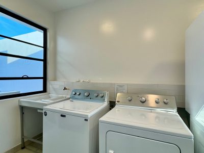 7180CB1F-CF81-47D7-8D77-8C3D84C45392 2