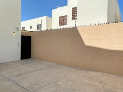 WhatsApp Image 2022-12-08 at 07.00.49(1)