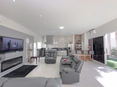 WhatsApp Image 2025-02-14 at 8.55.48 PM (2)