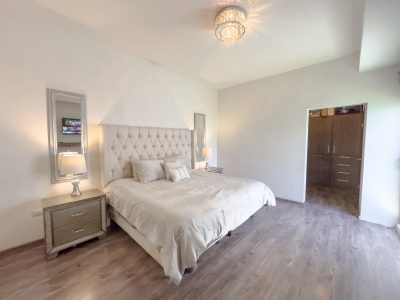 WhatsApp Image 2025-05-21 at 9.00.24 PM (1)