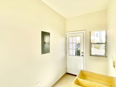 c295d67c-c055-4eb0-a7a2-8161f22a1fa7