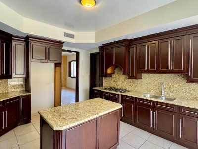 ce614f98-1285-44c3-9a60-ec1e30d9c04e