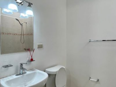 e86eae94-d904-4b0f-9549-5673ccae2c2f